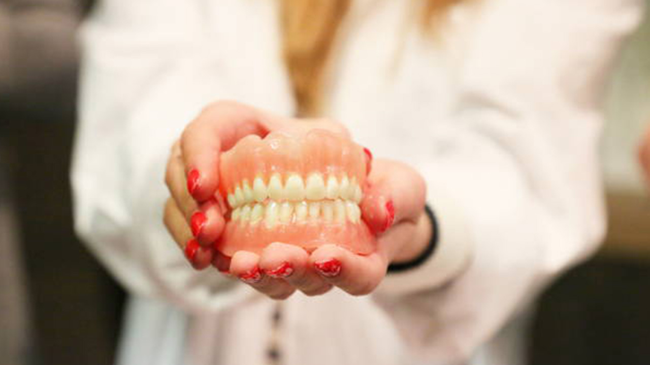 FULLMOUTHdentures